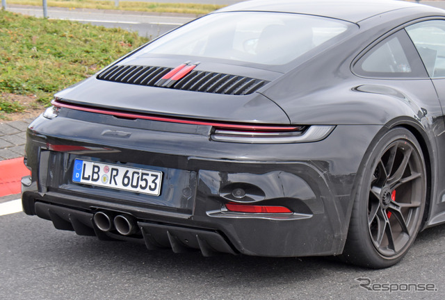 ポルシェ 911 GT3ツーリング 新型プロトタイプ(スクープ写真)