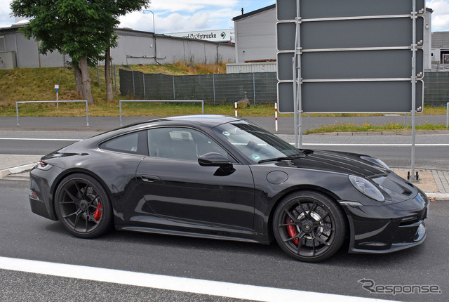 ポルシェ 911 GT3ツーリング 新型プロトタイプ(スクープ写真)