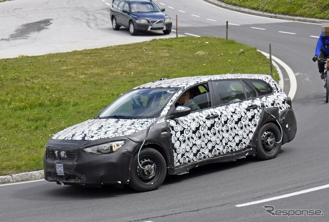 フィアット ティーポSW クロスオーバー 開発車両(スクープ写真)