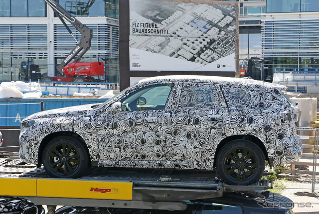 BMW X1 次期型プロトタイプ(スクープ写真)