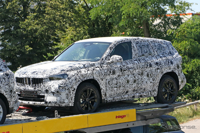 BMW X1 次期型プロトタイプ(スクープ写真)