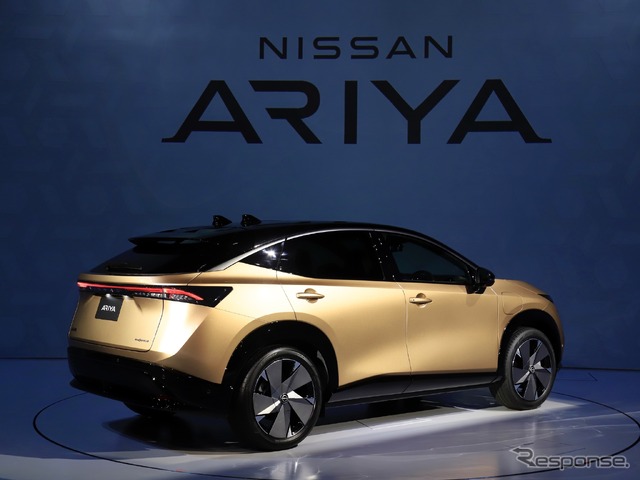 日産アリア