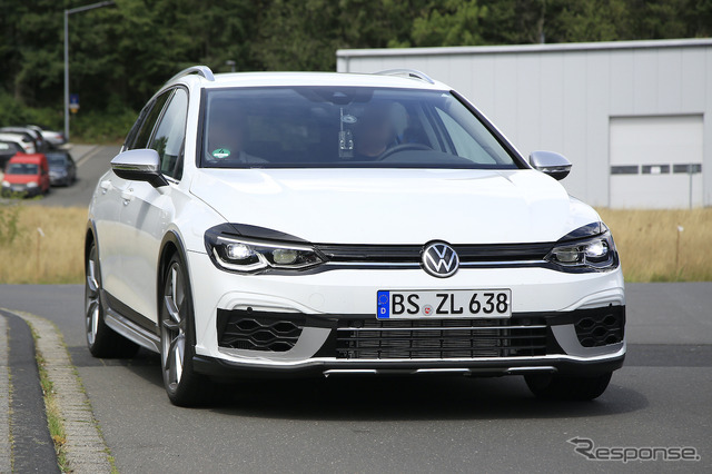 VW ゴルフR ヴァリアント 次期型プロトタイプ(スクープ写真)