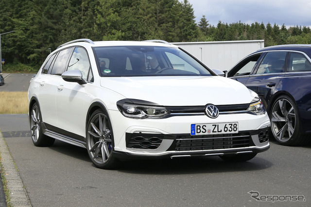 VW ゴルフR ヴァリアント 次期型プロトタイプ(スクープ写真)