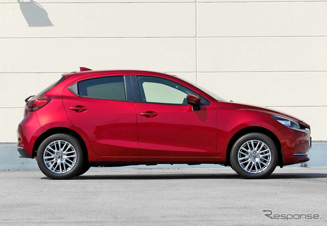 マツダ2 15Sプロアクティブ Sパッケージ(AWD)
