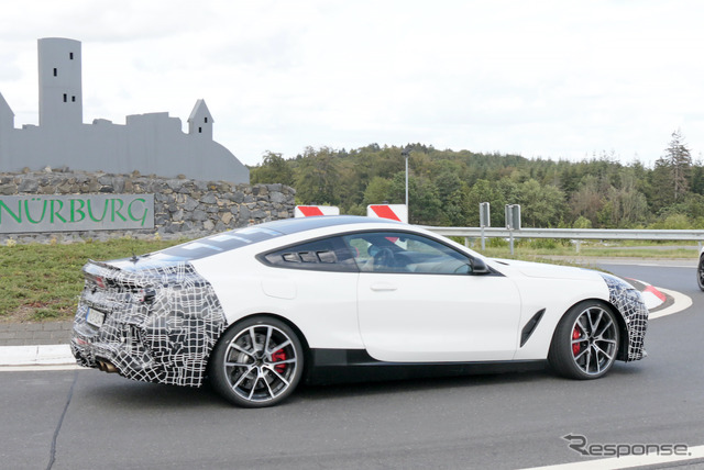 BMWの新型ミッドシップ・スーパーカー 開発車両(スクープ写真)