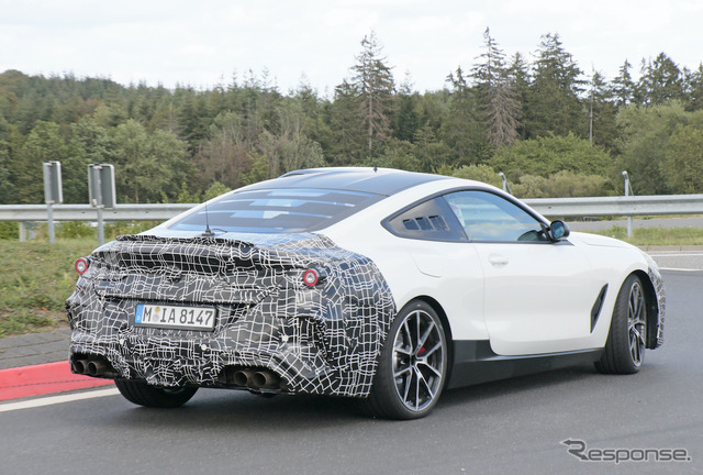 BMWの新型ミッドシップ・スーパーカー 開発車両(スクープ写真)