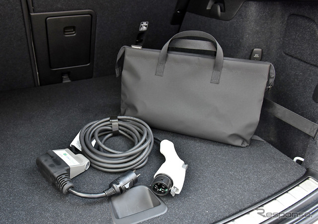 ボルボ XC40 PHEV(XC40リチャージ・プラグイン・ハイブリッドT5)