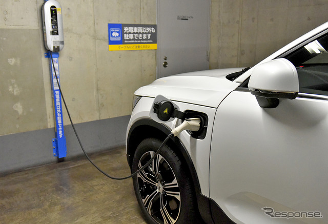 ボルボ XC40 PHEV(XC40リチャージ・プラグイン・ハイブリッドT5)