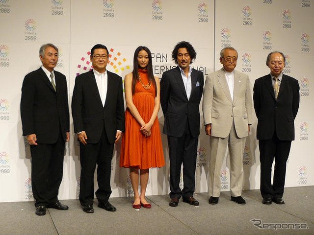 コンテンツフェスティバル08 記者会見---役所広司氏と杏さんも登場