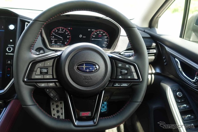スバル レヴォーグ 新型(プロトタイプ)