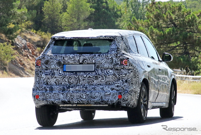 BMW X1 次期型プロトタイプ(スクープ写真)