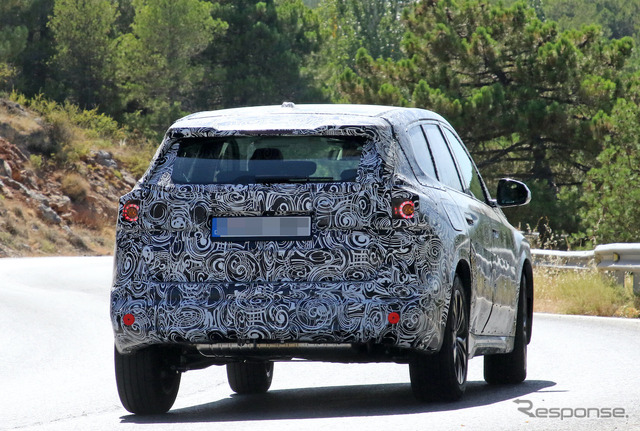 BMW X1 次期型プロトタイプ(スクープ写真)