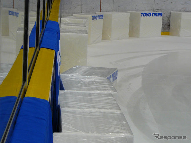 TOYO Winter TRANPATH MK4…試走会　滑ってもすぐグリップ力を回復