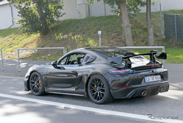 ポルシェ 781ケイマン GT4 RS プロトタイプ(スクープ写真)
