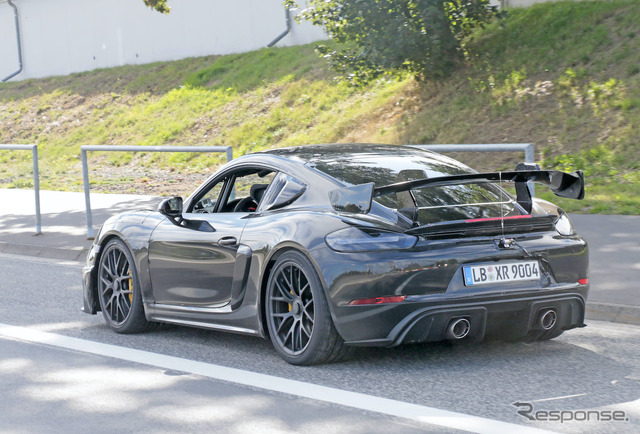 ポルシェ 781ケイマン GT4 RS プロトタイプ(スクープ写真)
