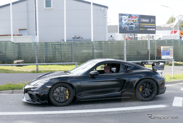 ポルシェ 781ケイマン GT4 RS プロトタイプ(スクープ写真)