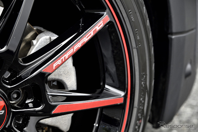MID【RMP R25】推奨サイズ:18×7.5JInset50 5H-112/カラー:ブラック/リムレッドライン/タイヤサイズ:215/40R18