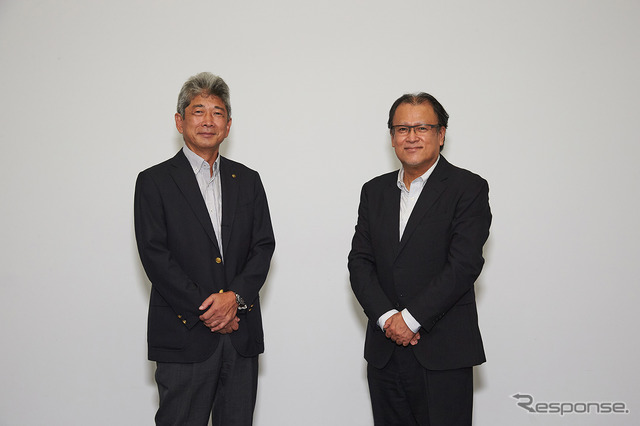ヤマハ発動機 島本誠取締役(左)と静岡大学 木村雅和副学長