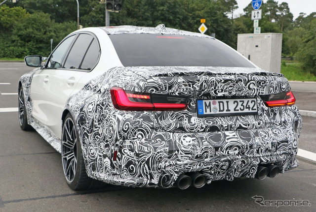 BMW M3セダン 次期型プロトタイプ(スクープ写真)
