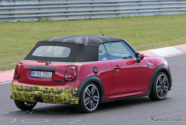 MINI クーパーS コンバーチブル 改良新型プロトタイプ(スクープ写真)