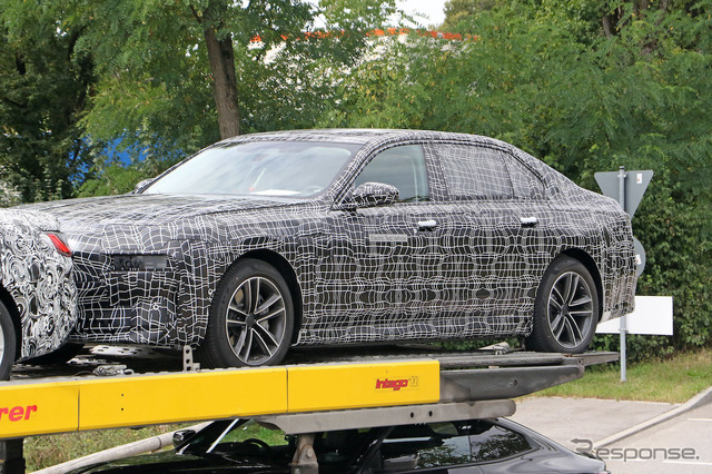 BMW i7 市販型プロトタイプ(スクープ写真)