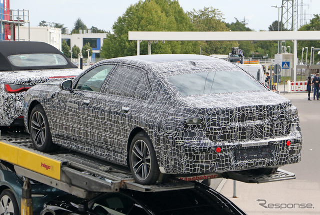 BMW i7 市販型プロトタイプ(スクープ写真)