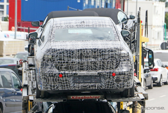 BMW i7 市販型プロトタイプ(スクープ写真)
