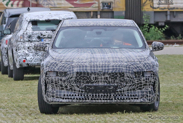 BMW i7 市販型プロトタイプ(スクープ写真)