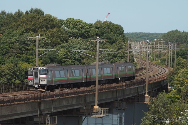 千歳線上野幌～北広島間を走る731系普通列車。コロナの影響で、千歳線を含む札幌圏の収支・利用状況が大幅に落ち込んだ。