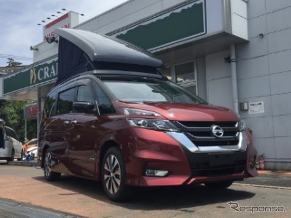 出展予定のキャンピングカー:セレナP-SV(日産ピーズフィールドクラフト)。普段の通勤やお買物にも使える、人気の車中泊モデル。