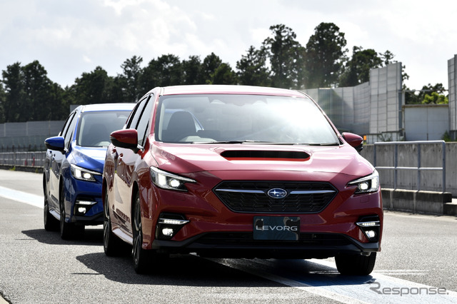 スバル レヴォーグ 新型(プロトタイプ)