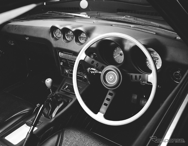 1位:フェアレディZ S30(1969年~)
