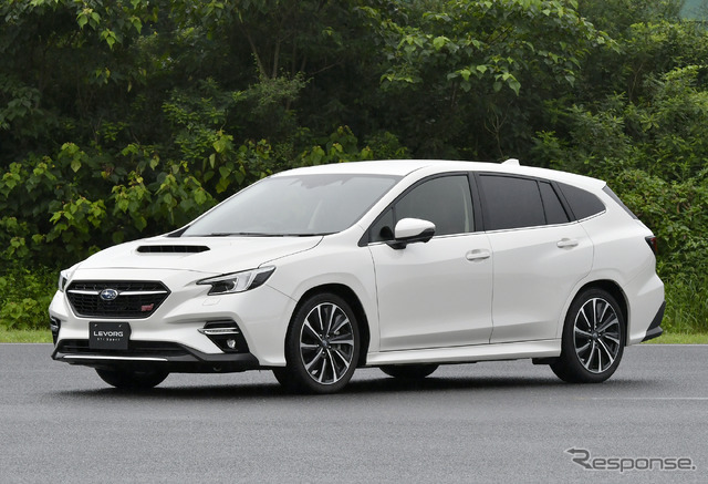 スバル レヴォーグ STI Sport(プロトタイプ)