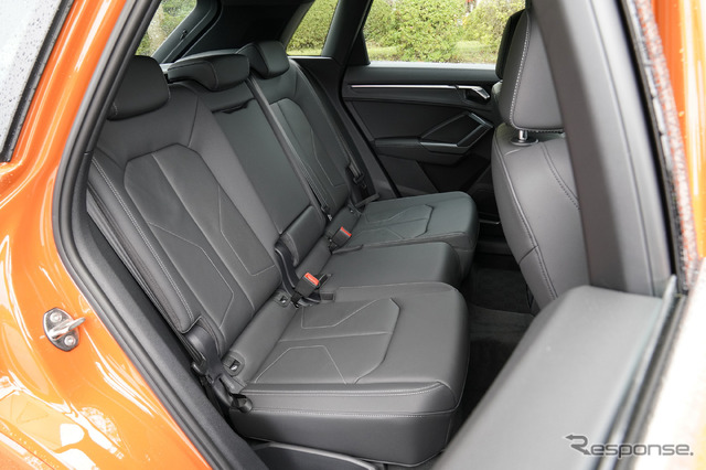 アウディ Q3 新型(Q3 35 TDI quattro S line)