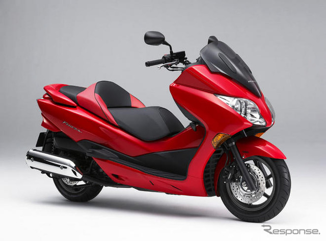 ホンダ、通期業績見通しを修正