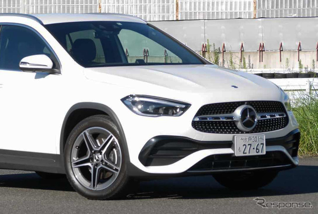 メルセデスベンツ GLA 新型(GLA200d 4MATIC)