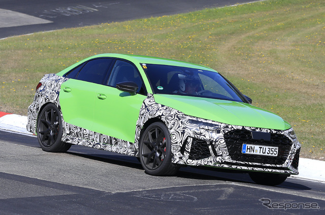 アウディ RS3セダン 次期型プロトタイプ(スクープ写真)