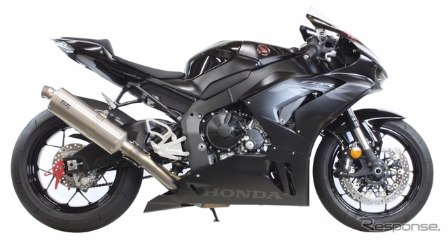 TSR CBR1000RR-R(SC82)用レーシングスリップオンマフラー HP.S1