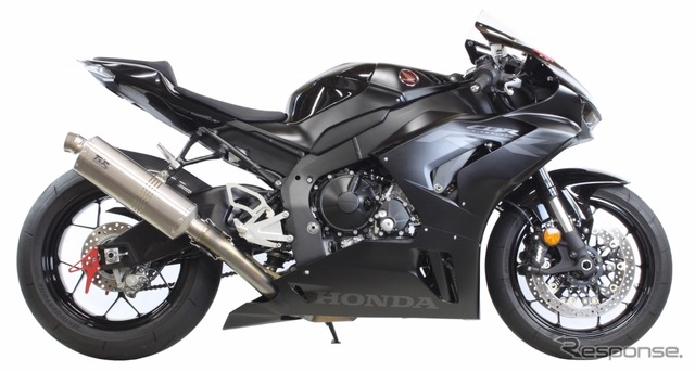 TSR CBR1000RR-R（SC82）用レーシングスリップオンマフラー HP.S1