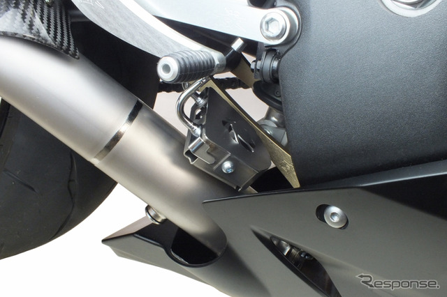 TSR CBR1000RR-R(SC82)用スリップオンマフラー HP.S1