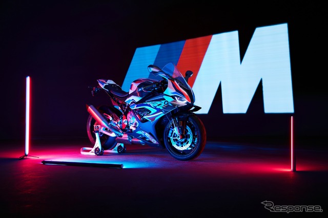 BMW M 1000 RR