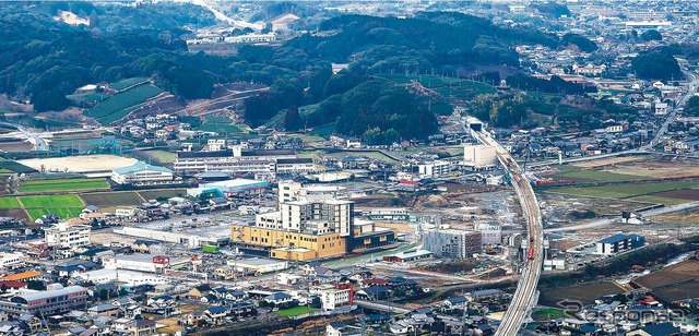 嬉野（うれしの）温泉駅（仮称）付近の建設現場。