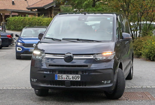 VW T7 PHEVプロトタイプ(スクープ写真)