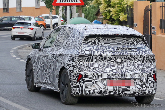 セアト クプラ「エルボーン EV」プロトタイプ(スクープ写真)