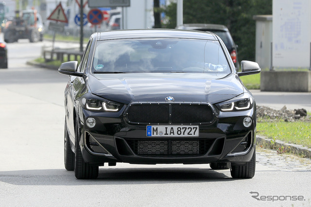 BMW X2 改良新型プロトタイプ(スクープ写真)