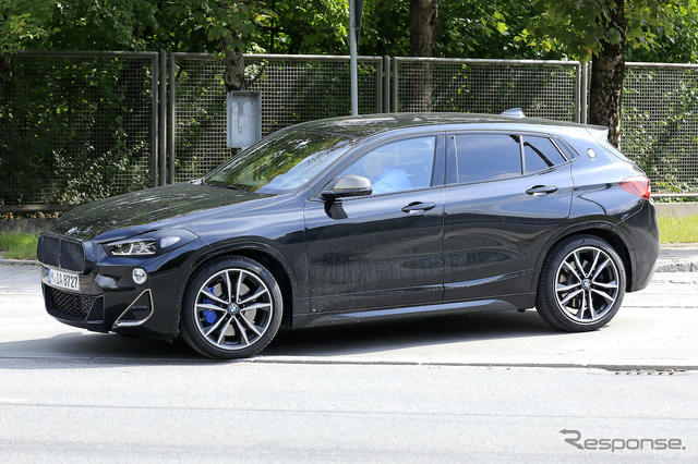 BMW X2 改良新型プロトタイプ(スクープ写真)