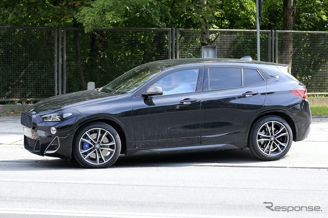 BMW X2 改良新型プロトタイプ(スクープ写真)