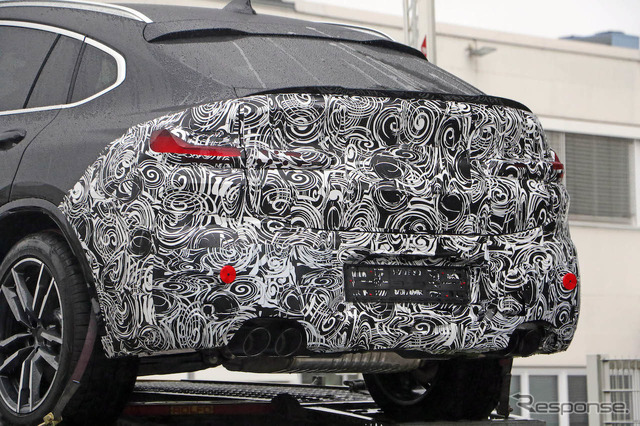 BMW X4M 改良新型プロトタイプ(スクープ写真)