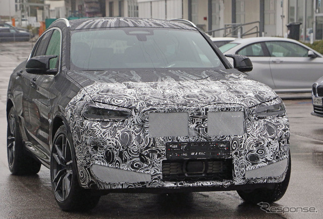 BMW X4M 改良新型プロトタイプ(スクープ写真)